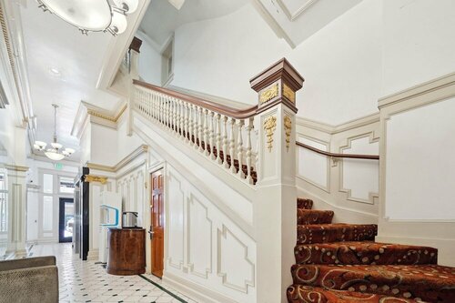 Union Square Plaza Hotel, Забронировать Отель Юнион-сквер Сан-Франциско, рядом с Asia Society and Museum