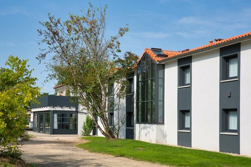 Sure Hotel by Best Western Les Portes de Montauban, Rezervasyon Otel Bressols Tarn-et-Garonne