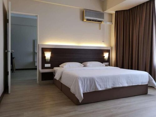 Somerset Hotel, Забронировать Отель Мири штат Саравак