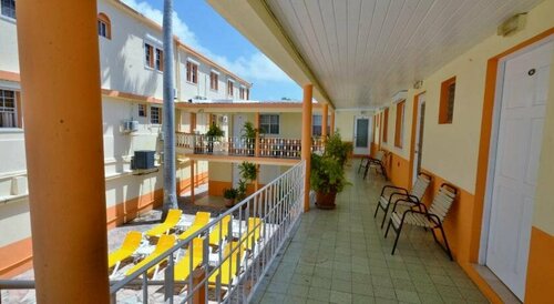 Seaview Beach Hotel, Buchen Sie Hotel Hotels & Unterkünfte in Philipsburg, Hotel
