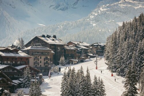 Hôtel Barrière Les Neiges Courchevel, Забронировать Отель Отели Куршевель 5 звезд, рядом с Горнолыжный подъемник Плантре, 5*