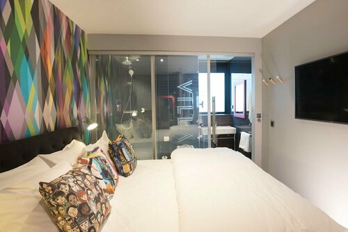 Village Hotel Southampton Eastleigh, Забронировать Отель Саутгемптон Хэмпшир