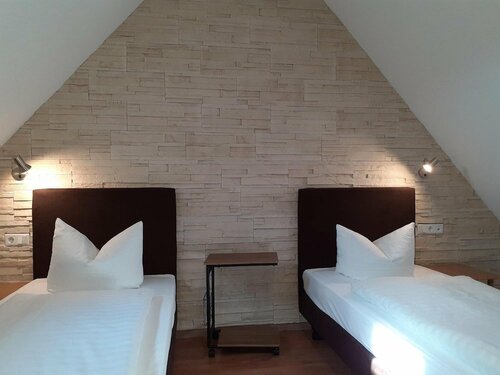 Hotel am Schloss, Book Hotel Hotels in Saxony with Parking, Parking