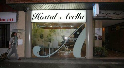 Hostal Acella, Book Hostel / Vandrerhjem Billige hoteller i Navarre