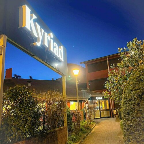 KYRIAD LYON EST - Genas Eurexpo, Забронировать Отель Жена Rhône
