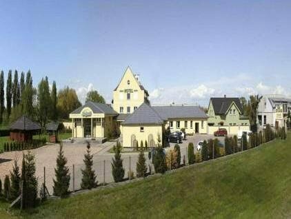 Hotel pod Wierzba, Забронировать Отель Свидница Нижнесилезское воеводство