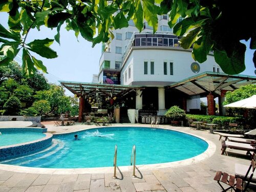 MissBamboo Hotel Nha Trang, Забронировать Курортный отель Отели Нячанга по системе «всё включено», рядом с Площадь 2/4, Всё включено
