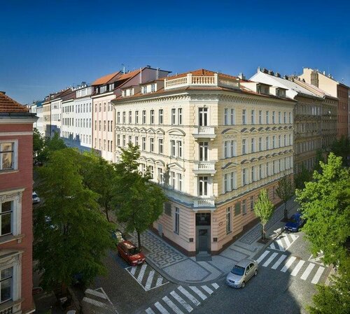 Mamaison Residence Belgická Prague, Забронировать Апарт-отель Отели Праги 02 4 звезды, рядом с Дом Фауста, 4*