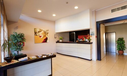 Hotel Cavour, Book Hotel Rieti Hoteller, Hotel
