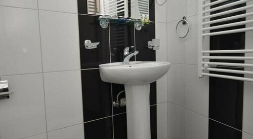 Hotel Lebed, Забронировать Отель Отели Lake Ohrid 4 звезды, 4*