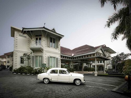 The Phoenix Hotel Yogyakarta - MGallery Collection, Rezerwuj Hotel Hotele SPA w Jetis, SPA