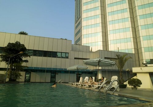 Hotel Silverland, Rezerwuj Hotel Hotele w Guangdong z parkingiem, Parking