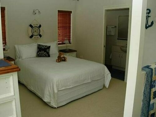 Alexander Lakeside Bed & Breakfast, Rezervasyon Otel Queensland otoparklı oteller, Otopark