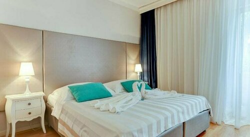 Hotel Moeesy, Blue & Green Oasis, Забронировать Отель Хвар Остров Хвар