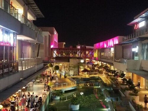 Makati Poblacion Hotel, Забронировать Отель Мандалуйонг Национальный Столичный регион