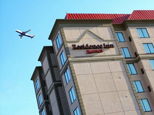 Residence Inn by Marriott Toronto Airport, Rezervasyon Otel Etobicoke Toronto