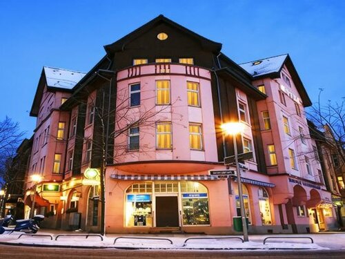 Trip Inn Hotel Schumann, Забронировать Отель Хольтхаузен Дюссельдорф