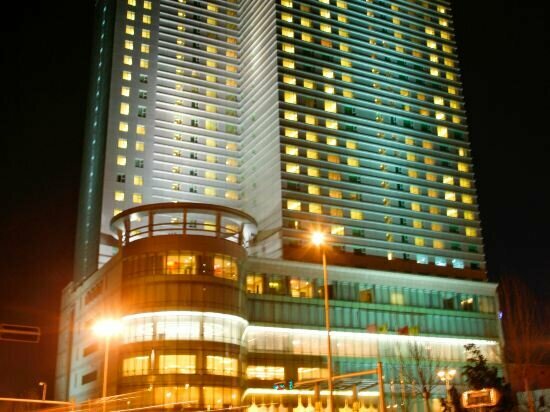 Yanji International Hotel