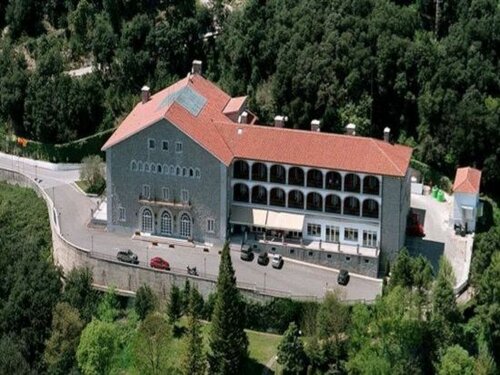 Parador de Vic-Sau, Book Hotel Tavernoles Osona
