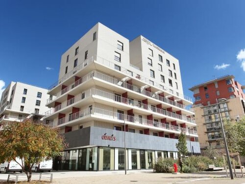 Appart'hôtel Odalys City - Lyon Centre Confluence, Забронировать Апарт-отель Отели 02. Прескиль с бассейном, Бассейн