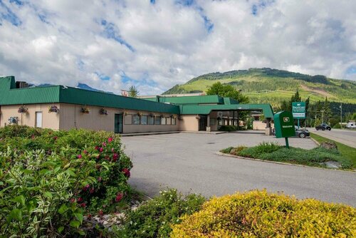Sandman Hotel Revelstoke, Забронировать Отель Отели Ревелсток с бассейном, Бассейн