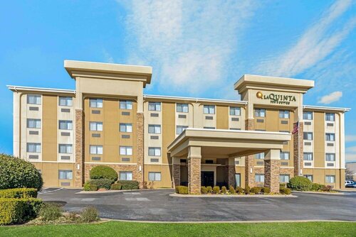 La Quinta by Wyndham Midwest City - Tinker AFB, Забронировать Отель Мидуэст-Сити Оклахома, рядом с Holiday Square