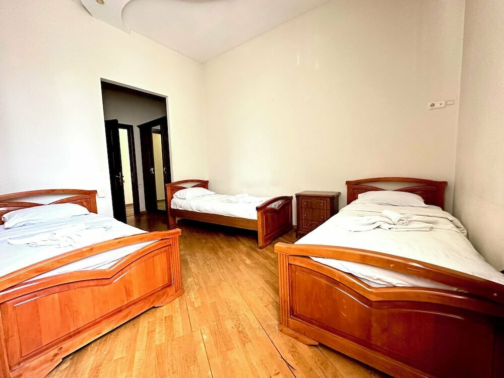 New Bella Hotel