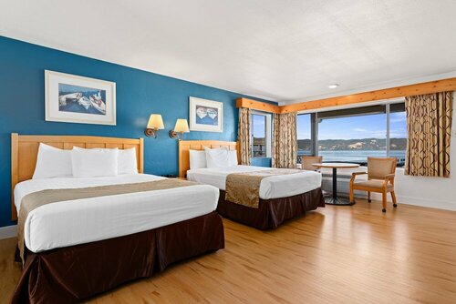 Skylark Shores Resort, Забронировать Курортный отель Отели Лейкпорт с парковкой, Парковка