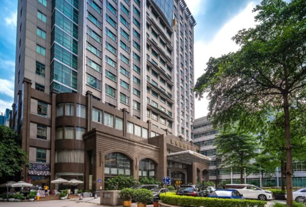 Grand International Hotel