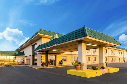 Quality Inn & Suites Salina, Rezervasyon Otel Salina Kansas