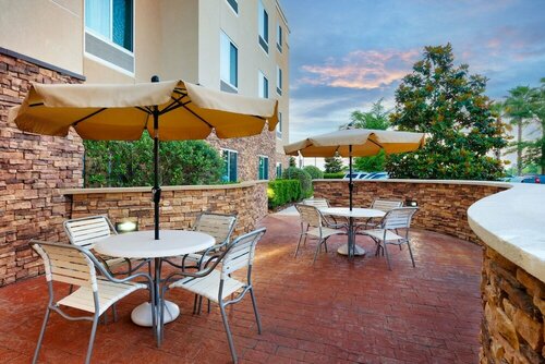 Fairfield Inn & Suites Tallahassee Central, Забронировать Отель Таллахасси Панхэндл Флорида