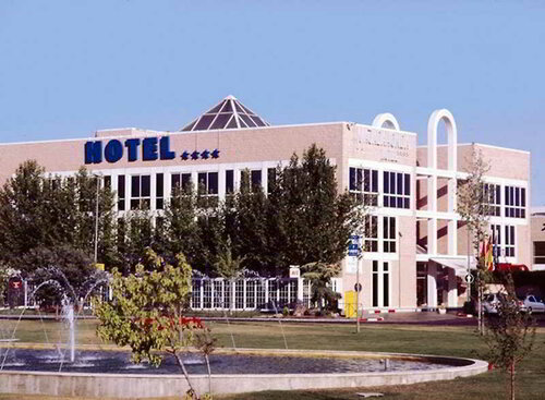 Hotel Majadahonda, Забронировать Отель Махадаонда Провинция Мадрид