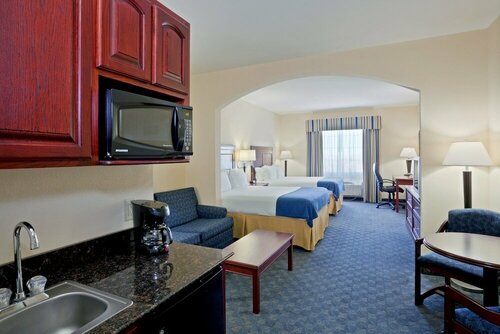Holiday Inn Express Hotel & Suites Pampa, an IHG Hotel, Prenota Hotel Hotel a Pampa con colazione, Colazione