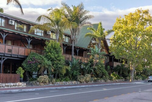 Knysna Log-Inn Hotel, Забронировать Отель Найсне Найсна
