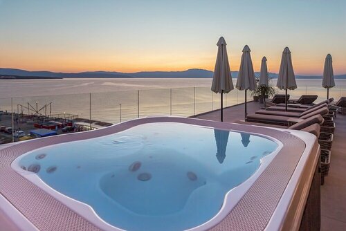 Luxury Hotel Riva, Забронировать Отель СПА-отели острова Крка, SPA-услуги