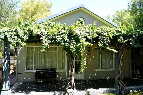 La Paix Guesthouse, Забронировать Гостевой дом Бофорт-Уэст провинция Западный Кейп