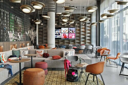 Moxy Kaunas Center, Prenota Hotel Hotel a Kaunas con parcheggio, Parcheggio