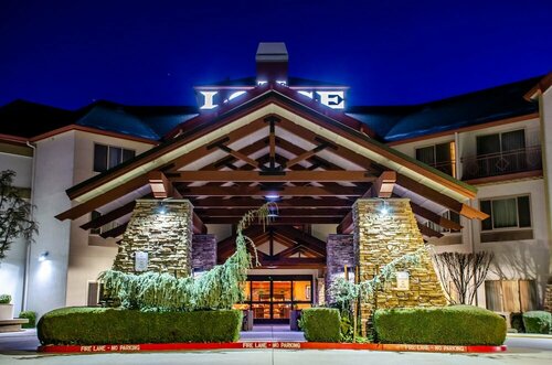 The Lodge at Feather Falls Casino, Забронировать Отель Оровилл Калифорния