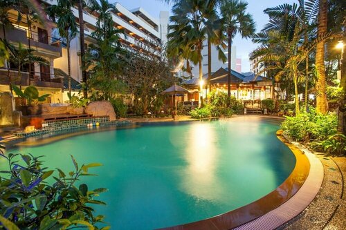 The Viridian Resort Patong, Забронировать Курортный отель Патонг-Бич Пхукет, рядом с OTOP Market