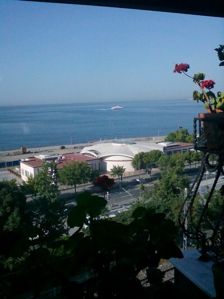 Deniz Houses