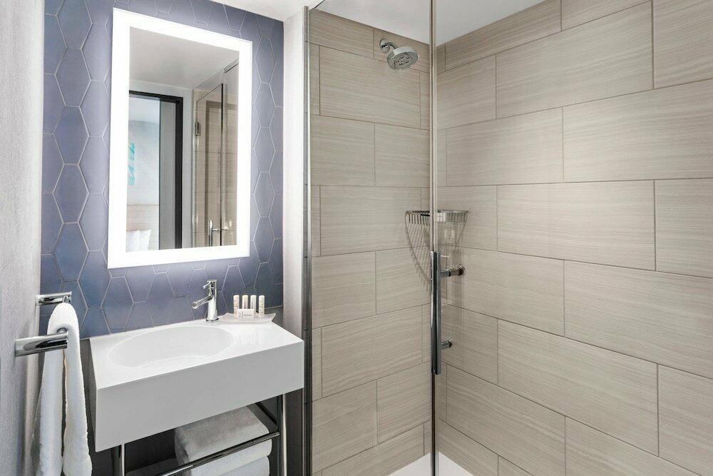 Fairfield Inn & Suites by Marriott New York Manhattan/Times Square South