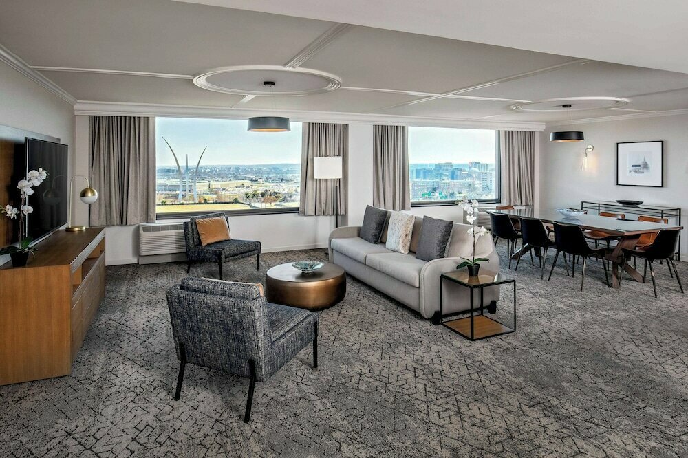 Sheraton National