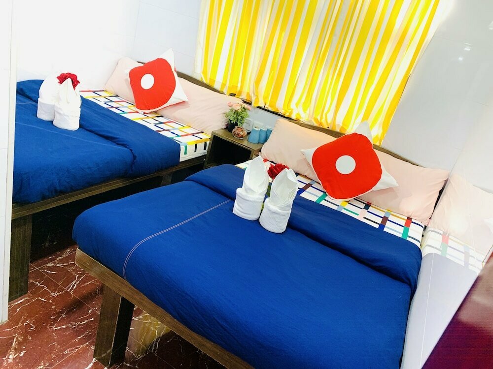 Singapore Hostel