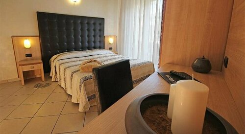 Residence Eden, Book Hotel Gabicce Mare 