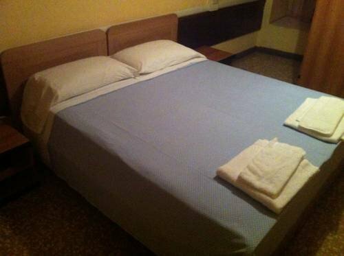 Albergo Risorgimento, Rezervați Hotel Brescia 