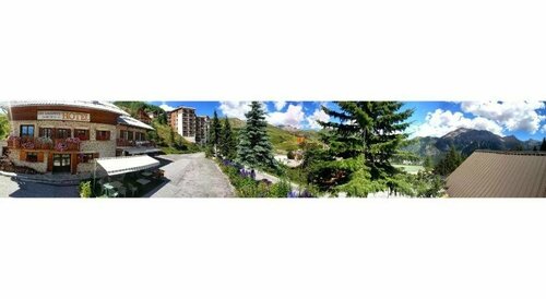 Hôtel les Gardettes, Book Hotel Hoteller i Rhône-Alps med parkering, Parkering
