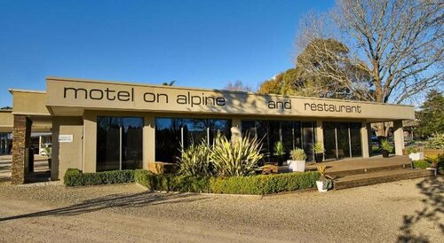Myrtleford Motel on Alpine, Забронировать Мотель Миртлфорд Victorian High Country
