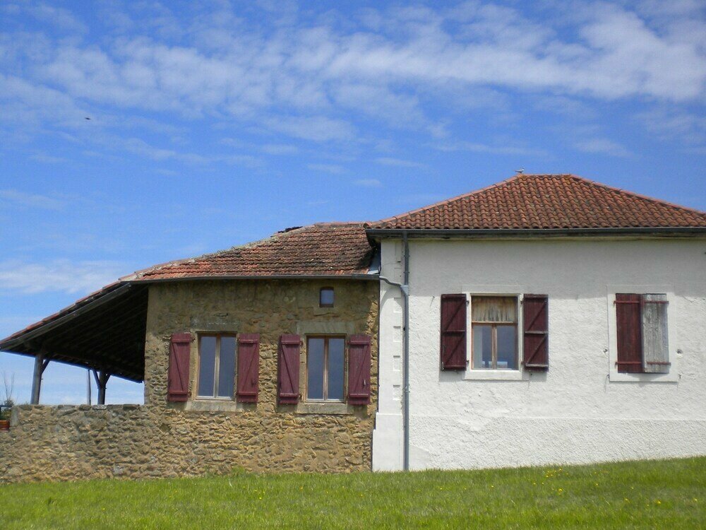 Ancient Ecole