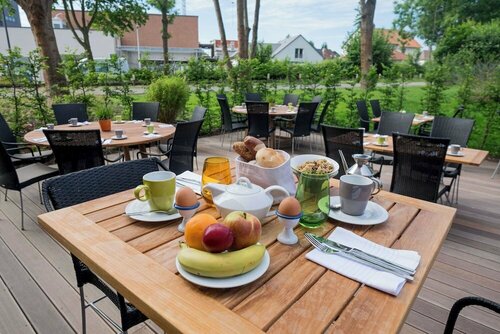 Hotel FREIgeist Einbeck, Забронировать Отель Отели Айнбек с парковкой, рядом с Пивоварня Einbecker Brauhaus, Парковка