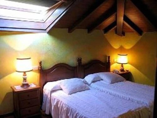 Hotel Peñalba, Забронировать Отель Ла-Рьера 
